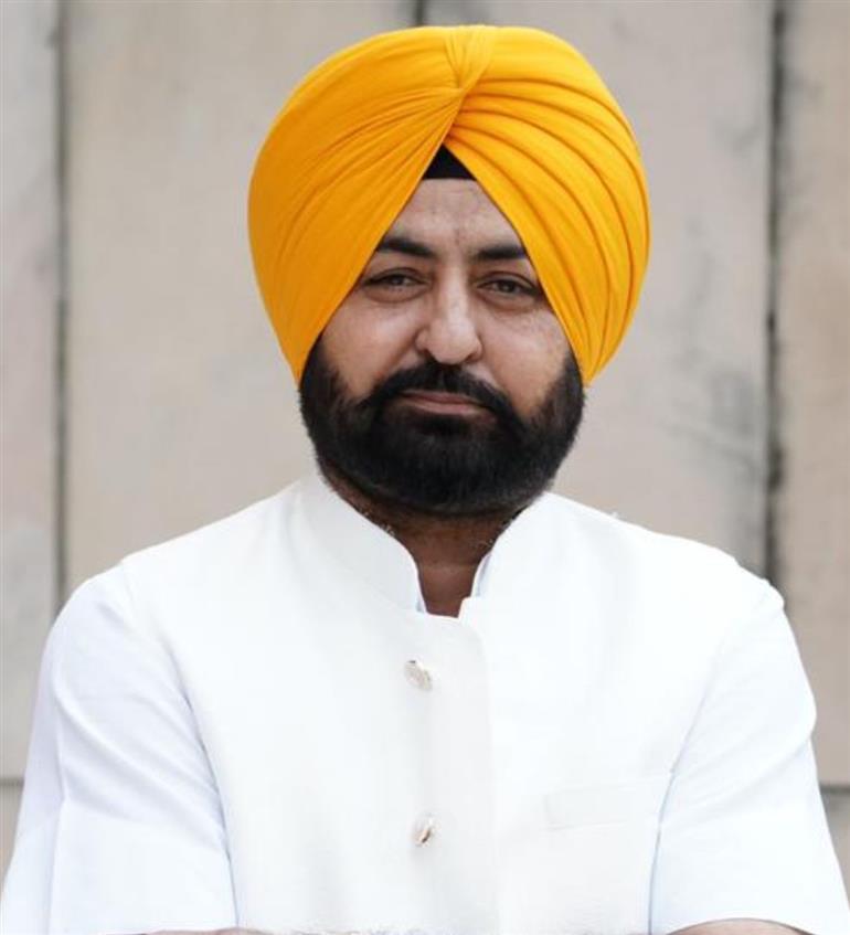 ਪੇਂਡੂ ਆਬਾਦੀ ਨੂੰ ਪੀਣ ਵਾਲਾ ਸਾਫ ਪਾਣੀ ਮੁਹੱਈਆ ਕਰਵਾਉਣ ਲਈ ਸੂਬਾ ਸਰਕਾਰ 315 ਕਰੋੜ ਰੁਪਏ ਦੀਆਂ ਦੋ ਅਹਿਮ ਯੋਜਨਾਵਾਂ ਕਰੇਗੀ ਸ਼ੁਰੂ