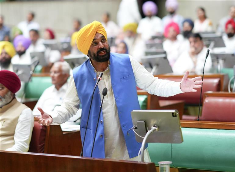 ਮੁੱਖ ਮੰਤਰੀ ਨੇ ਵਿਧਾਨ ਸਭਾ ਵਿੱਚ 'ਪੰਜਾਬ ਧਾਰਮਿਕ ਗ੍ਰੰਥਾਂ ਵਿਰੁੱਧ ਅਪਰਾਧ ਦੀ ਰੋਕਥਾਮ ਬਾਰੇ ਬਿੱਲ, 2025' ਪੇਸ਼ ਕੀਤਾ