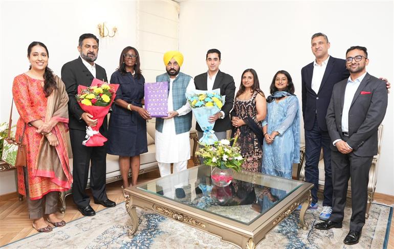 ਮੁੱਖ ਮੰਤਰੀ ਨੇ ਸ਼ਹੀਦ ਭਗਤ ਸਿੰਘ ਦੀ ਦੁਰਲੱਭ ਵੀਡੀਓ ਫੁਟੇਜ ਹਾਸਲ ਕਰਨ ਲਈ ਬਰਤਾਨੀਆ ਦੇ ਕਾਨੂੰਨਦਾਨੀਆਂ ਤੋਂ ਸਮਰਥਨ ਮੰਗਿਆ