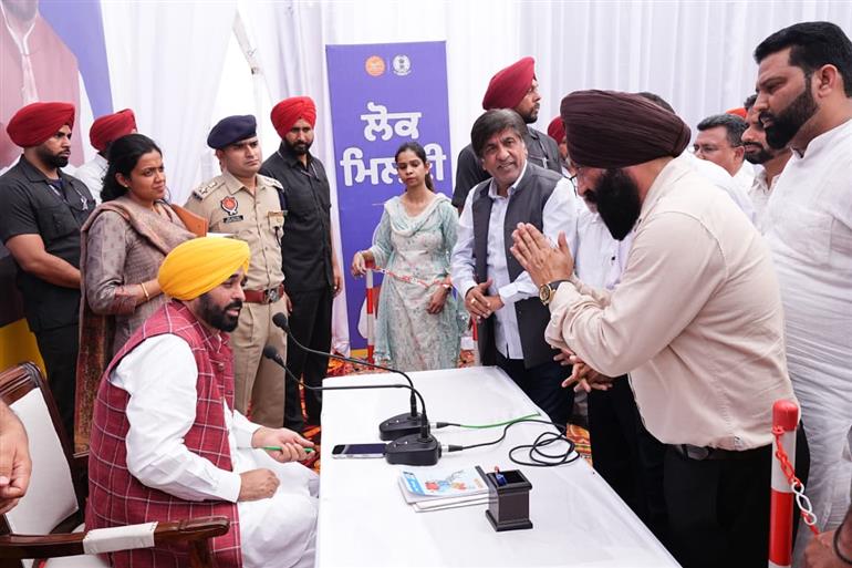 ਅਸੀਂ ਪੰਜਾਬ ਦੇ ਲੋਕਾਂ ਨਾਲ ਕੀਤਾ ਹਰ ਵਾਅਦਾ ਪੂਰਾ ਕੀਤਾ ਅਤੇ ਭਵਿੱਖ ਵਿੱਚ ਵੀ ਹਰ ਵਾਅਦੇ ਨੂੰ ਪੂਰਾ ਕਰਾਂਗੇ: ਮੁੱਖ ਮੰਤਰੀ ਭਗਵੰਤ ਸਿੰਘ ਮਾਨ