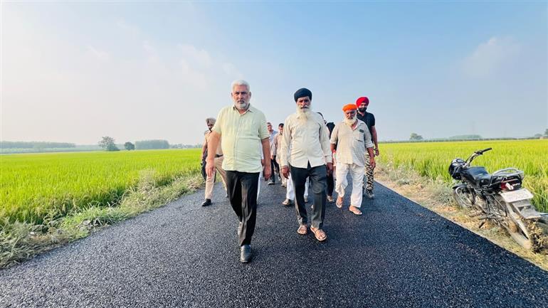 ਸਰਹੱਦੀ ਖੇਤਰਾਂ ਦੇ ਵਿਕਾਸ ਬੁਨਿਆਦੀ ਸਹੂਲਤਾਂ ਮੁਹੱਈਆ ਕਰਵਾਉਣ ਲਈ ਲਗਾਤਾਰ ਕੰਮ ਜਾਰੀ: ਕਟਾਰੂਚੱਕ  