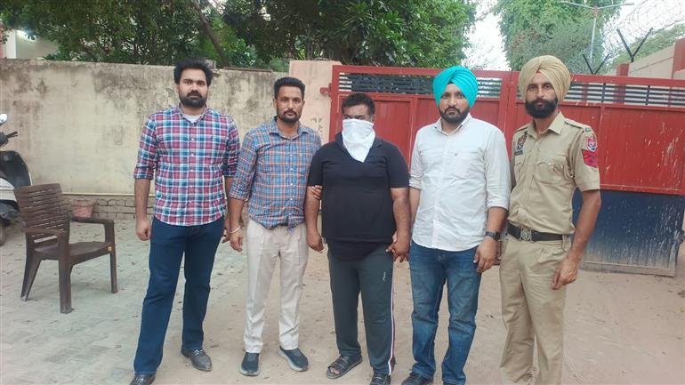 40,000 ਰੁਪਏ ਰਿਸ਼ਵਤ ਲੈਂਦੇ ਉੱਤਰੀ ਰੇਲਵੇ ਦੇ ਸੀਨੀਅਰ ਸੈਕਸ਼ਨ ਇੰਜੀਨੀਅਰ ਨੂੰ ਵਿਜੀਲੈਂਸ ਬਿਊਰੋ ਨੇ ਕੀਤਾ ਗ੍ਰਿਫਤਾਰ