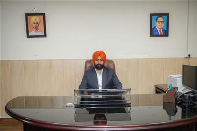 ਪੰਜਾਬ ਸਰਕਾਰ 550 ਤੋਂ ਵੱਧ ਹੋਰ ਨਵੇਂ ਆਮ ਆਦਮੀ ਕਲੀਨਿਕ ਸਥਾਪਤ ਕਰੇਗੀ : ਚੇਅਰਮੈਨ ਗੁਰਸ਼ਰਨ ਸਿੰਘ ਛੀਨਾ