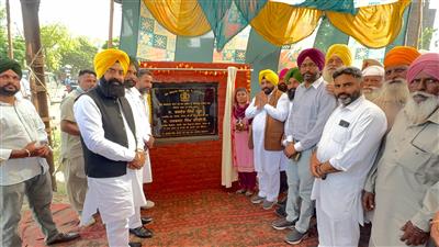 ਕੈਬਨਿਟ ਮੰਤਰੀ ਹਰਭਜਨ ਸਿੰਘ ਈਟੀਓ ਨੇ ਹਲਕਾ ਜੰਡਿਆਲਾ ਗੁਰੂ ਦੇ ਵੱਖ-ਵੱਖ ਪਿੰਡਾਂ ਚ ਵਿਕਾਸ ਕਾਰਜਾਂ ਦੀ ਕੀਤੀ ਸ਼ੁਰੂਆਤ